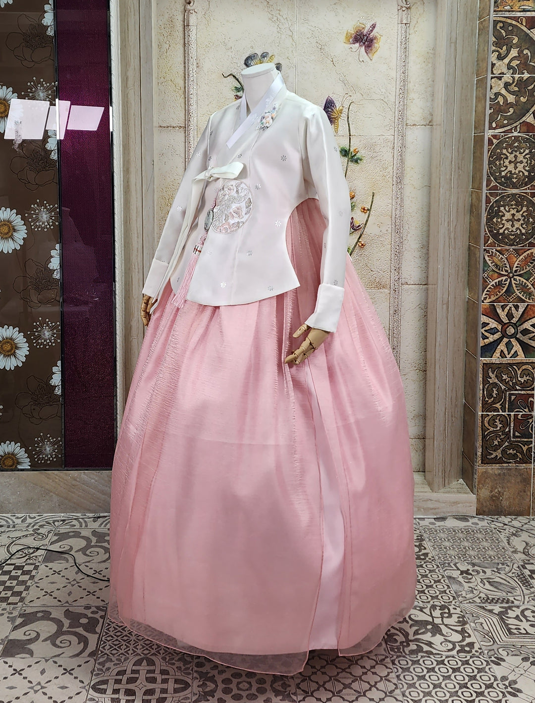 Korean Traditional Woman Personal Custom Hanbok Wedding Party Ceremony Ivory Embroidery Bead Peach Skirt Hanbok 144