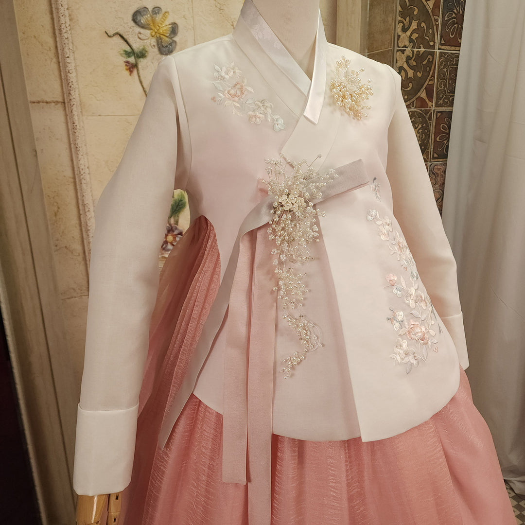 Korean Traditional Woman Personal Custom Hanbok Wedding Party Ceremony Ivory Embroidery Peach Skirt Hanbok 143