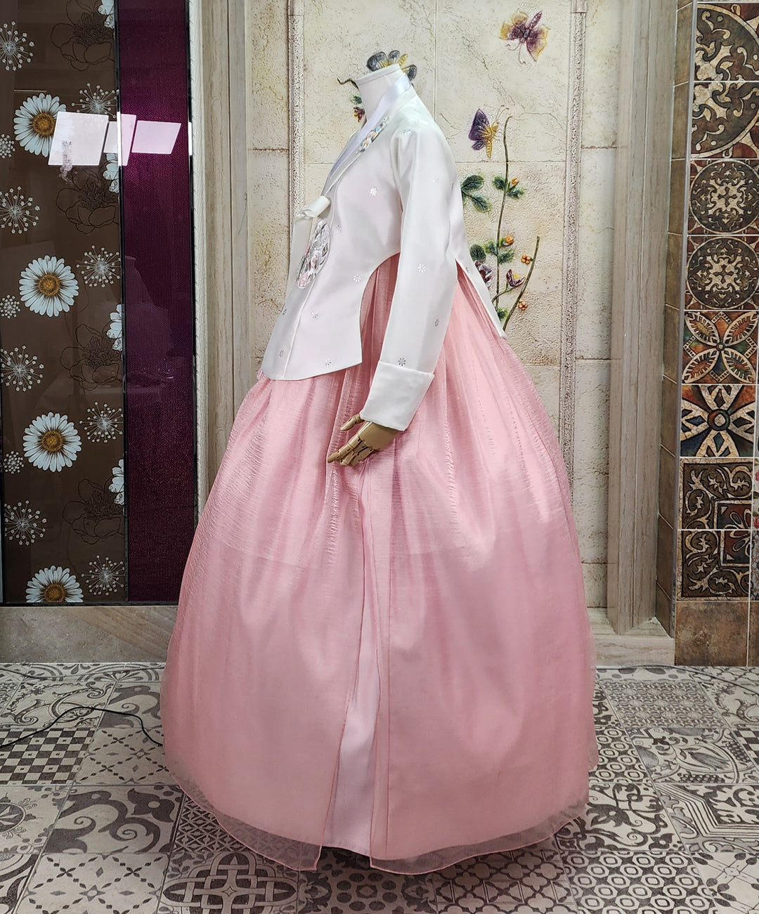 Korean Traditional Woman Personal Custom Hanbok Wedding Party Ceremony Ivory Embroidery Bead Peach Skirt Hanbok 144