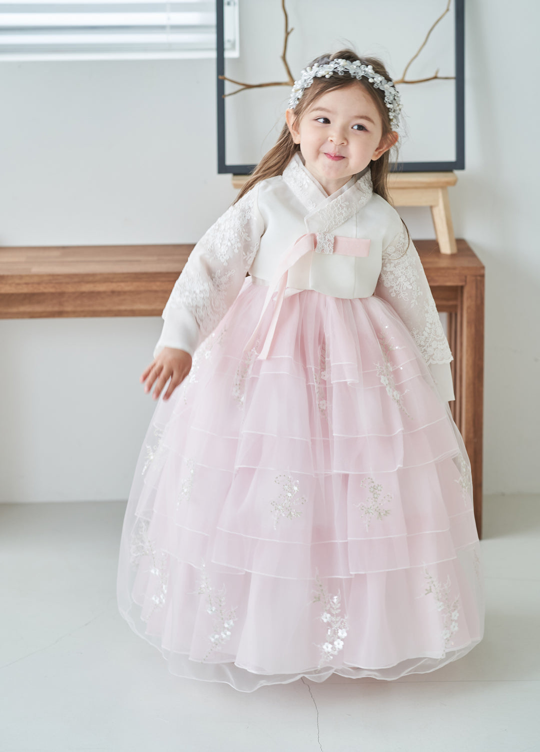 Hanbok Dress Girl Baby Korea Traditional Clothing Set First Birthday Celebration Party Celebration 1–10 Years Fancy Beads Dress OS101