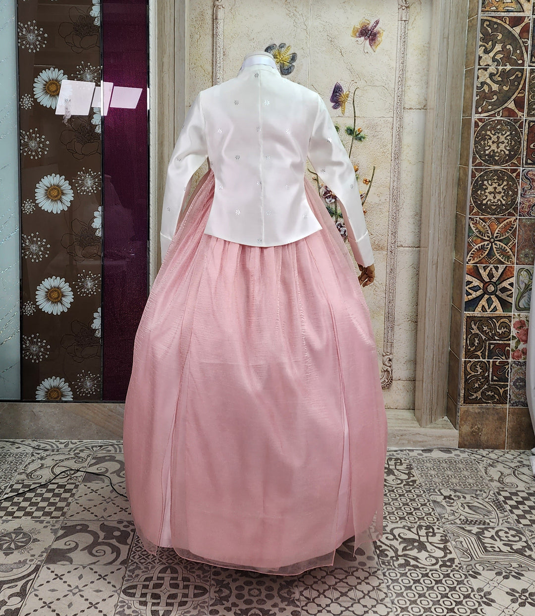 Korean Traditional Woman Personal Custom Hanbok Wedding Party Ceremony Ivory Embroidery Bead Peach Skirt Hanbok 144
