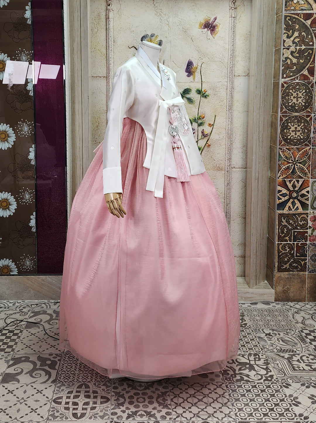 Korean Traditional Woman Personal Custom Hanbok Wedding Party Ceremony Ivory Embroidery Bead Peach Skirt Hanbok 144