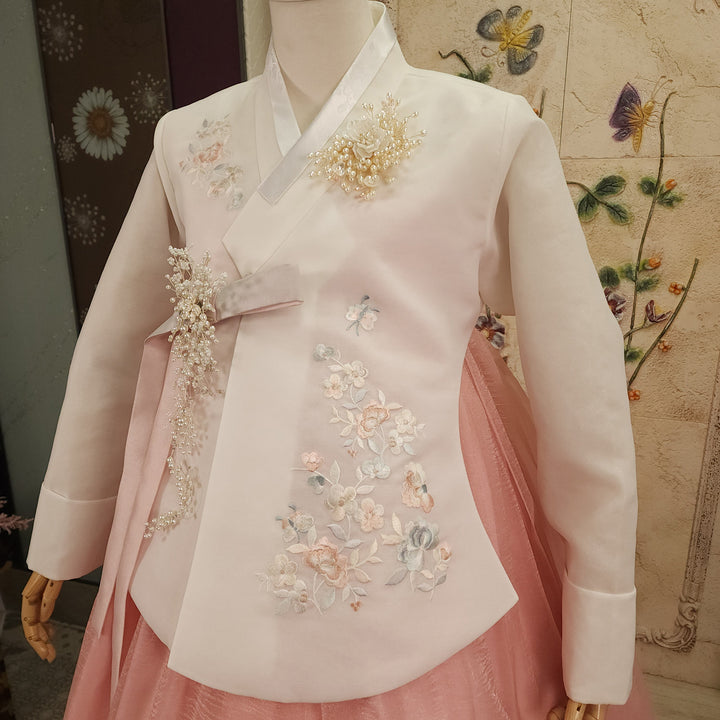 Korean Traditional Woman Personal Custom Hanbok Wedding Party Ceremony Ivory Embroidery Peach Skirt Hanbok 143