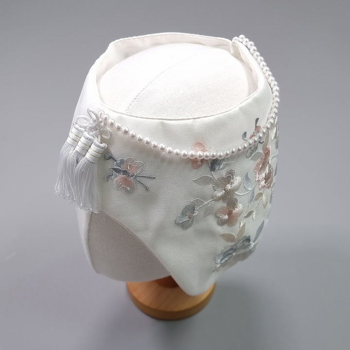 Hanbok Hat for Girl Baby Korea Traditional Hanbok Cap 조바위 White Embroidery 1 Age OS01