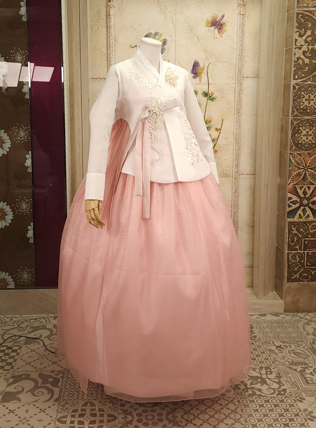 Korean Traditional Woman Personal Custom Hanbok Wedding Party Ceremony Ivory Embroidery Peach Skirt Hanbok 143