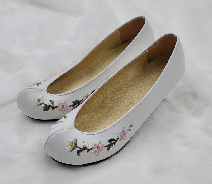 Korean Traditional Hanbok Shoes Socks for Woman Girl pastel Color White Embroidery Footwear Wedding Birthday PU WS107