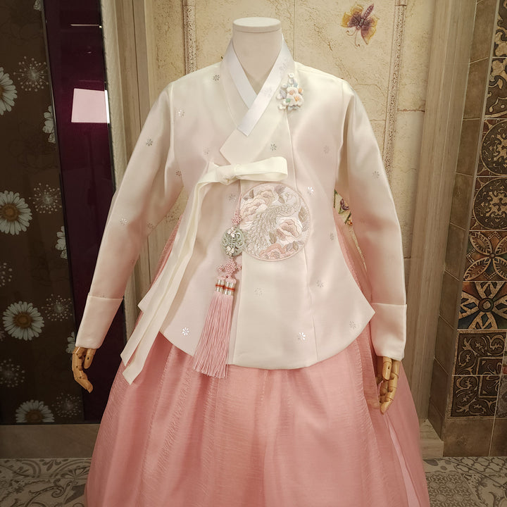 Korean Traditional Woman Personal Custom Hanbok Wedding Party Ceremony Ivory Embroidery Bead Peach Skirt Hanbok 144