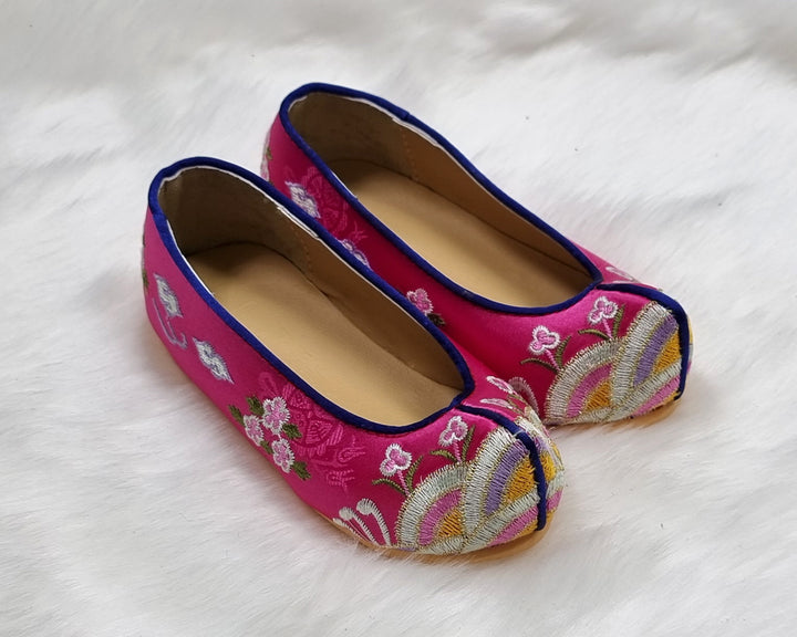Korean Traditional Hanbok Shoes Baby Girl Dol 1st Birthday Embroidery JTS03