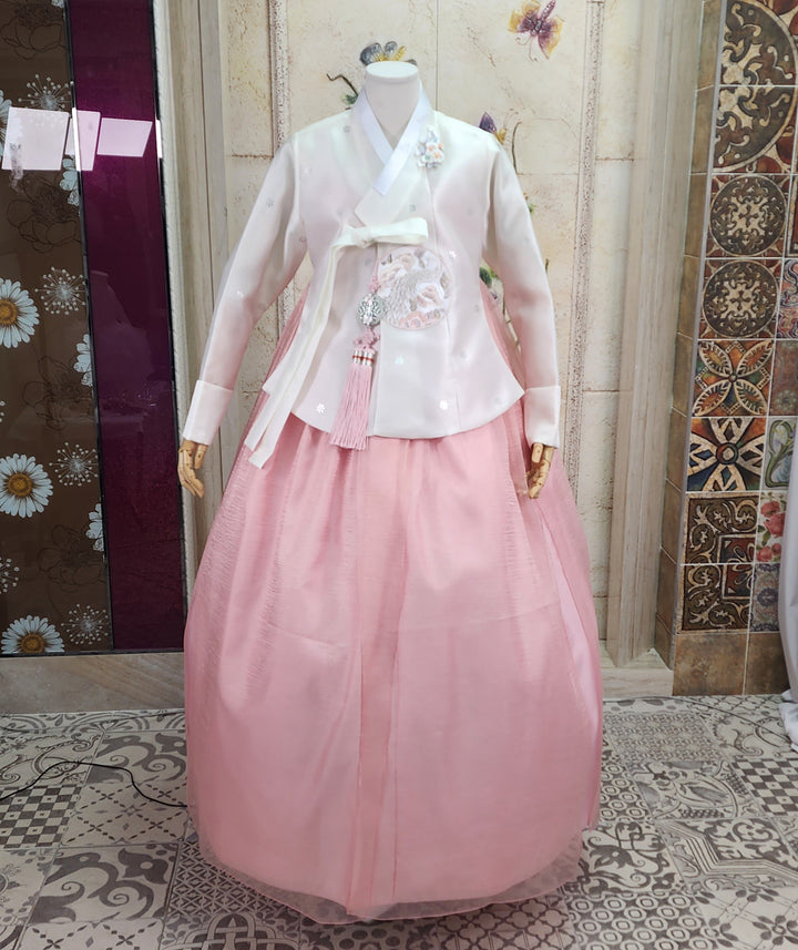 Korean Traditional Woman Personal Custom Hanbok Wedding Party Ceremony Ivory Embroidery Bead Peach Skirt Hanbok 144