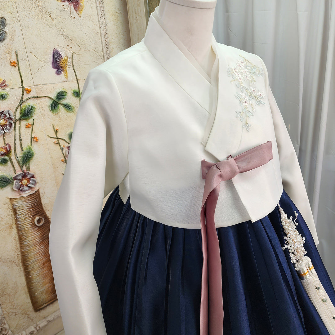 Korean Traditional Woman Personal Custom Hanbok Wedding Party Ceremony Ivory Navy Hanbok OSW007