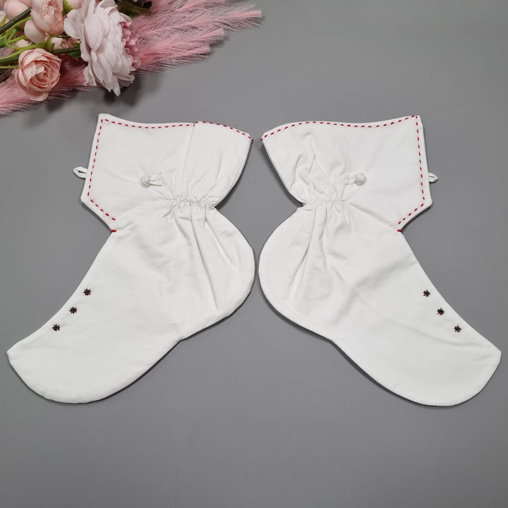 Korean Traditional Hanbok Socks Woman Female Ivory Stitches 02